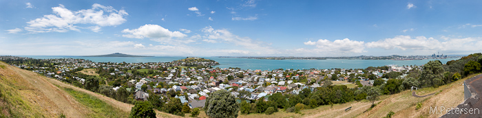 Blick vom Mount Victoria auf Rangitoto Island und Downtown - Auckland