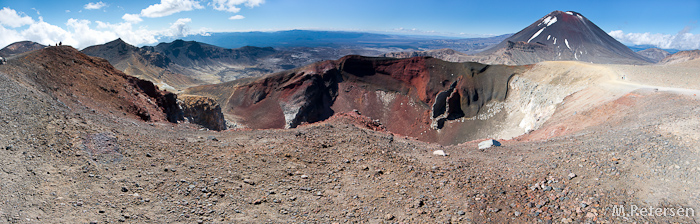 Red Crater und Mt. Ngauruhoe, Tongariro Crossing - Tongariro National Park