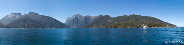 Öffnung des Fjordes zur Tasmansee - Milford Sound