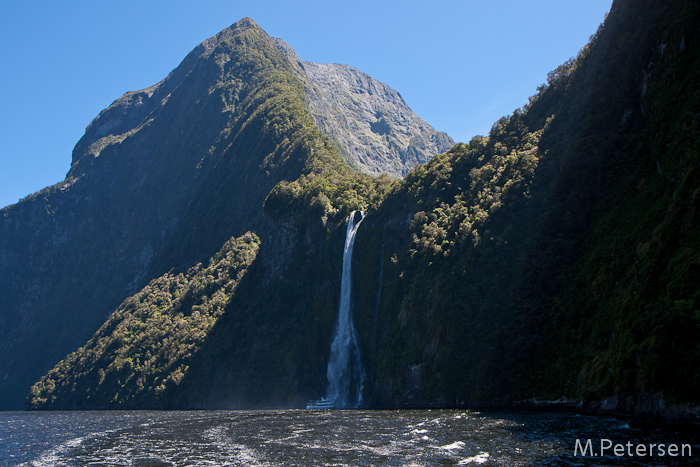 Stirling Falls - Milford Sound