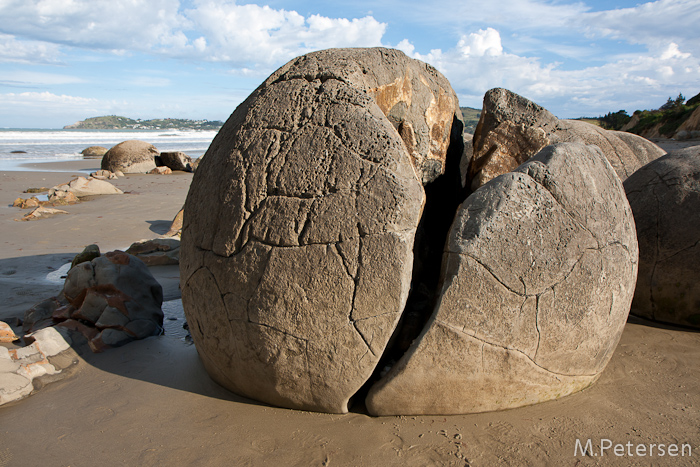 Moeraki Boulders