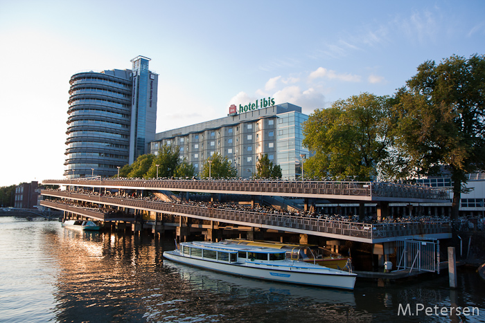 Fahrradparkhaus - Amsterdam