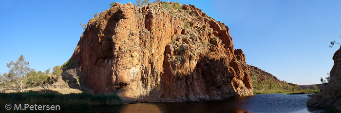 Glen Helen Gorge - Outback