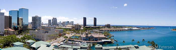 Blick vom Aloha Tower auf Honolulu - Oahu