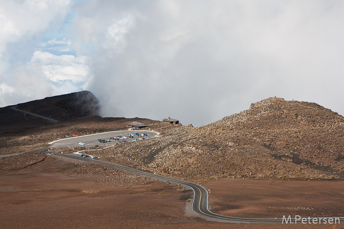 Blick vom Red Hill auf das Visitor Center, Haleakala - Maui