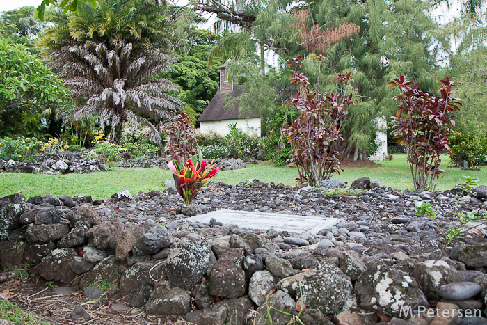 Charles Lindbergh Grab - Maui