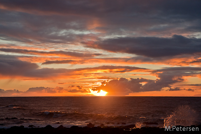 Sonnenaufgang am Sandy Beach - Oahu