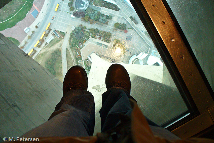 Glassfloor, CN Tower - Toronto