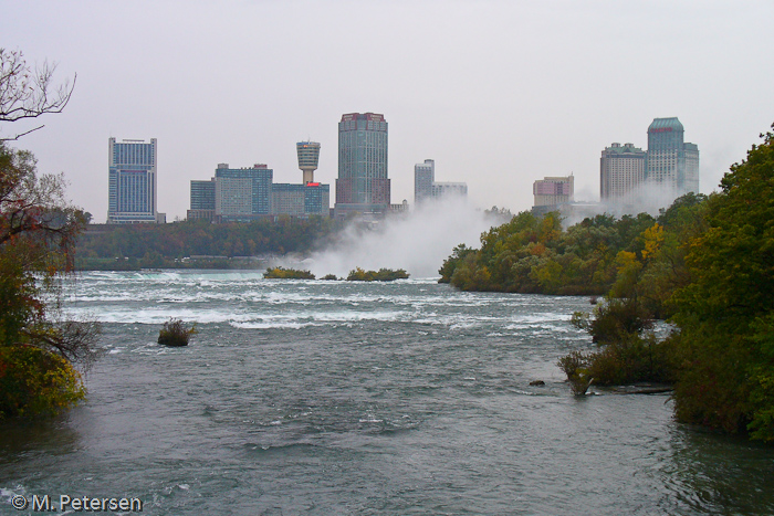 Abbruchkante der Horseshoe Falls - Niagara Fälle