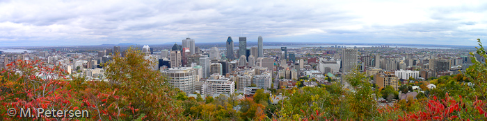 Blick vom Chalet im Parc du Mont Royal auf Downtown - Montréal 