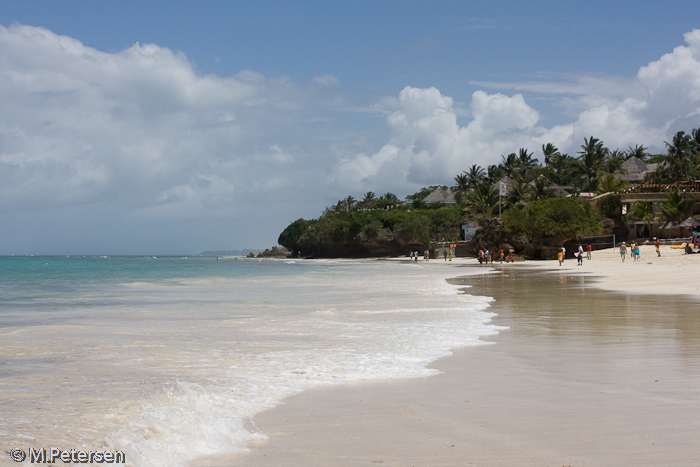 Strand beim Leisure Lodge Hotel - Diani Beach